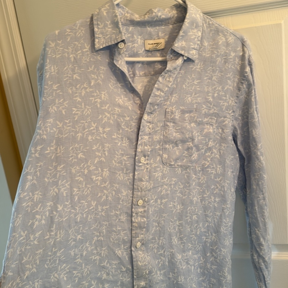 Club Monaco 100% linen button down shirt - Picture 10 of 12